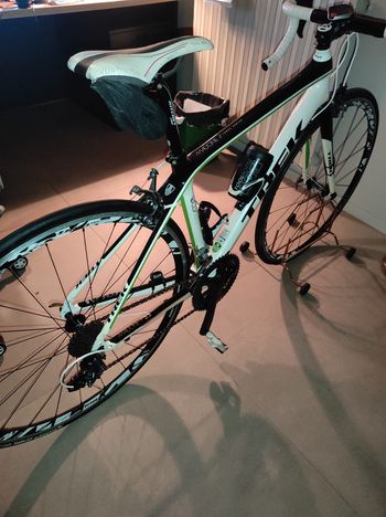 Used Trek Madone 3.5 H2 (Compact) 2013 2013 Road & Gravel — image 4 of 8