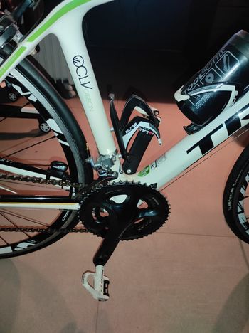Used Trek Madone 3.5 H2 (Compact) 2013 2013 Road & Gravel — image 6 of 8