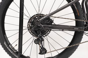 Używany Mondraker SUPERFOXY R 2023 2023 Mountainbike — zdjęcie 7 z 7