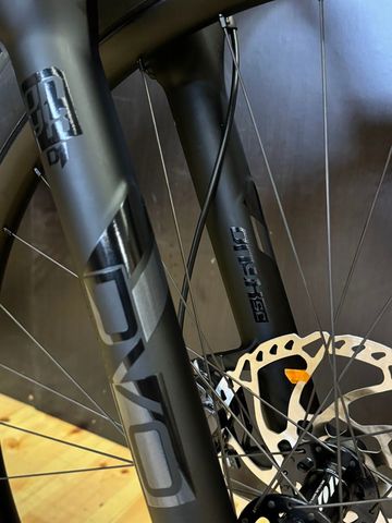 Used Ibis Ripmo AF Deore 2022 2022 Mountainbike, Light Gray, 29 — image 8 of 9