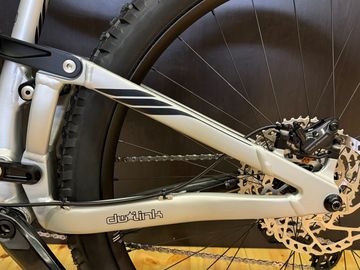 Used Ibis Ripmo AF Deore 2022 2022 Mountainbike, Light Gray, 29 — image 4 of 9