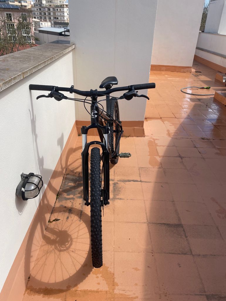 Used Cannondale Trail 7 2021 2021 Mountainbike, Black, 29 — image 2 of 5