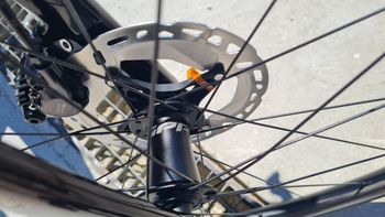 Orbea ORCA M20iTEAM 2024 2024 Road & Gravel usato, Rosso — immagine 2 di 9