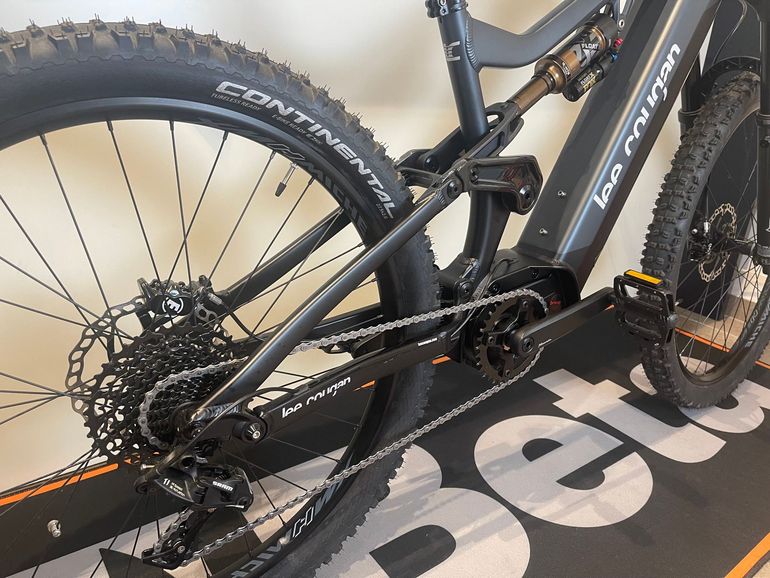Lee Cougan E-QUEST Team 2023 2023 Mountainbike usato, Grigio chiaro — immagine 2 di 6