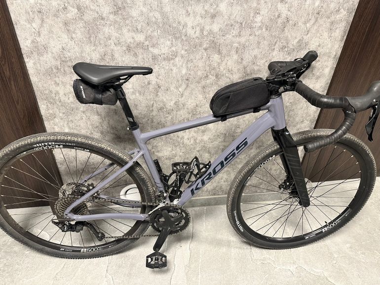 Used Kross Esker 5.0 2024 2024 Road & Gravel, Light Gray — image 10 of 13