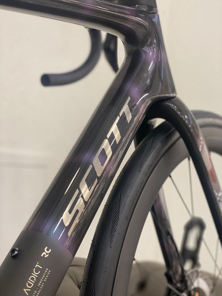 Brugt SCOTT ADDICT RC 10 2025 2025 Road & Gravel — billede 3 af 12