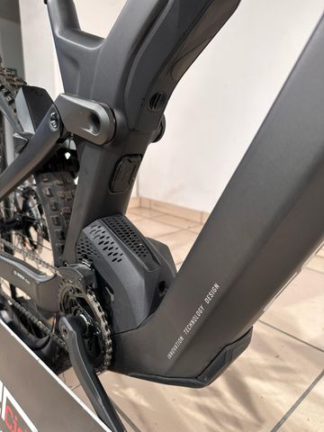 Scott Patron eRIDE 900 2022 Mountainbike usato, Nero — immagine 8 di 18