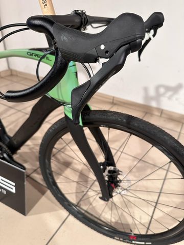 Used Pinarello Grevil Shimano GRX 2023 Road & Gravel, Green — image 8 of 13