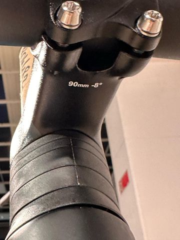 Used Pinarello Grevil Shimano GRX 2023 Road & Gravel, Green — image 10 of 13