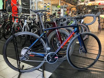 Used Specialized Roubaix SRAM Force eTap AXS 2018 Road & Gravel
