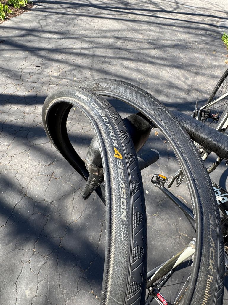 Used Cannondale Synapse 3 2016 2016 Road & Gravel, Black — image 8 of 10