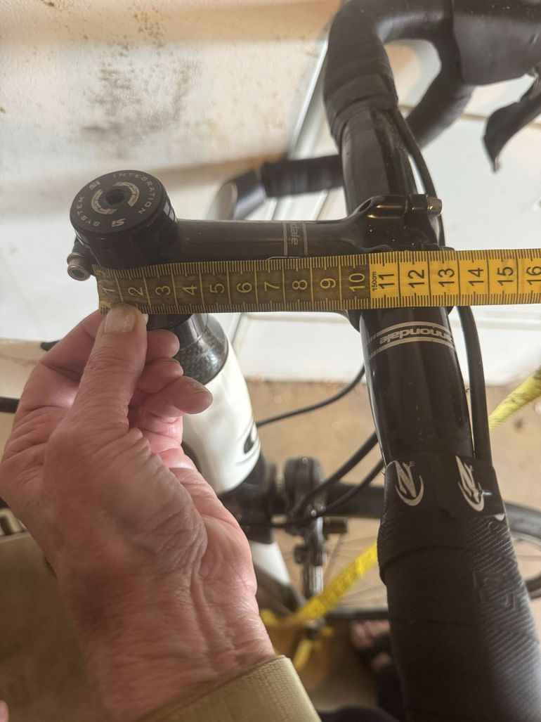 Used Cannondale Synapse 3 2016 2016 Road & Gravel, Black — image 11 of 12