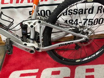 Used Giant 2009 Anthem x1 2009 Mountainbike, Orange — image 4 of 6