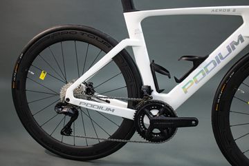 Used PODIUM AEROS 2 2025 Road & Gravel, White — image 4 of 4