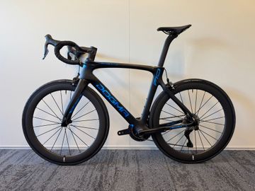 Używany Pinarello NEW! Pinarello Dogma F10 Ultegra Di2 12s Special Edition 2025 2025 Road & Gravel
