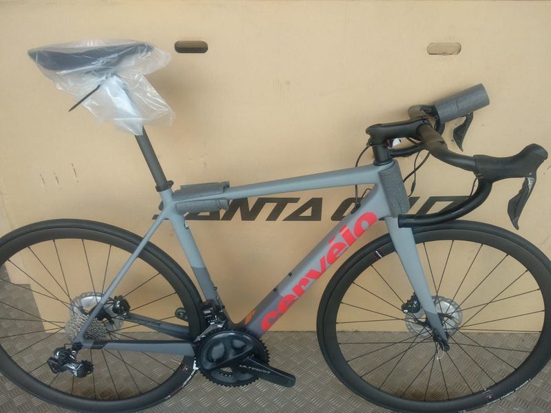 Used Cervélo R Series Carbon Ultegra di2 2021 Road & Gravel