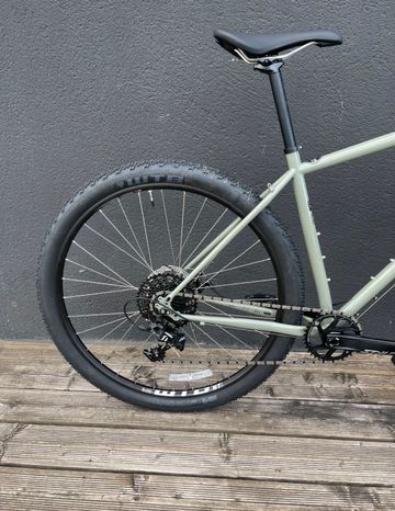Used Genesis Vagabond 2024 2024 Road & Gravel, Green — image 3 of 3