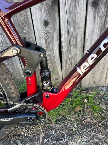 Used Lee Cougan Crossfire 428 Team Eagle 2023 2023 Mountainbike, Red, 29 — image 10 of 12