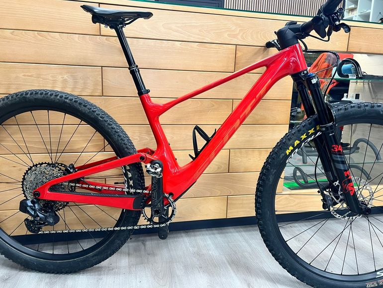 Brugt Scott spark RC team 2023 2023 Mountainbike — billede 2 af 3