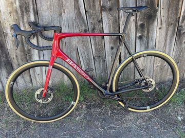 Used Basso Diamante Shimano Dura Ace Di2 Disc 2024 2024 Road & Gravel
