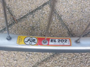 Used Colnago C40 SUPERISSIMO 1992 Road & Gravel, Light Gray — image 16 of 22