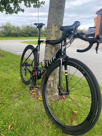 Used Factor O2 VAM 2021 Road & Gravel, Black — image 2 of 3
