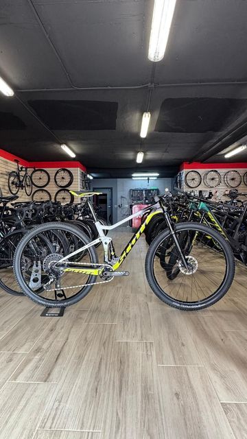 Scott Spark RC 900 World Cup 2019 2019 Mountainbike usato, Nero — immagine 8 di 11