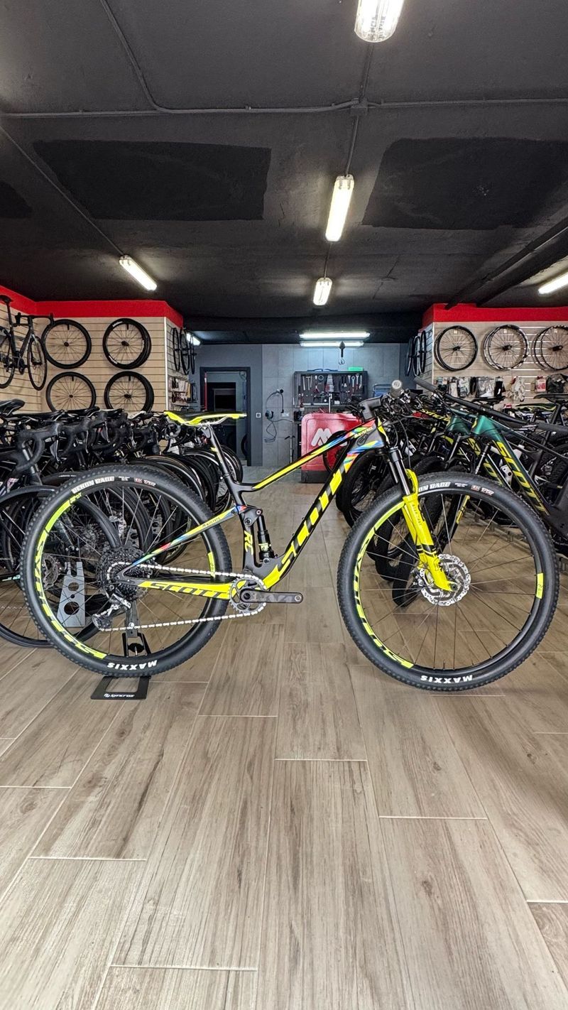Gebrauchtes Scott Spark SRAM X01 Eagle 2019 Mountainbike, Schwarz — Bild 1 von 11