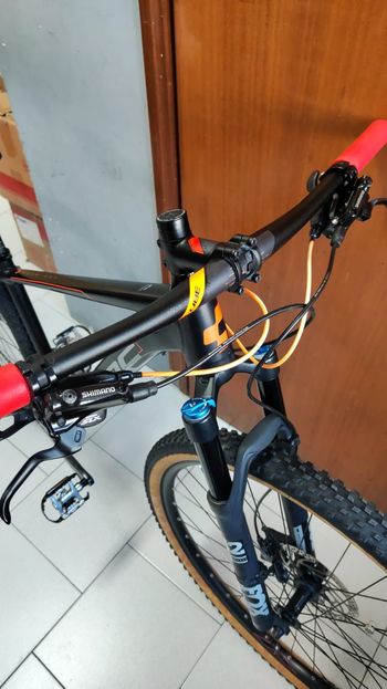 Used CUBE Race One 2015 Mountainbike, Black — image 8 of 19