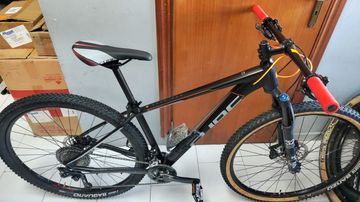 Used CUBE Race One 2015 Mountainbike, Black — image 2 of 19