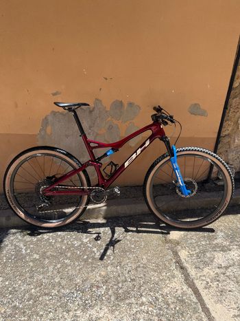 Used BH Lynx SRAM XX1 Eagle 2022 Mountainbike, Red — image 1 of 4