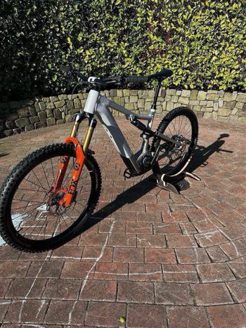 Used Focus SAM² 6.0 2023 2023 Mountainbike — image 8 of 10