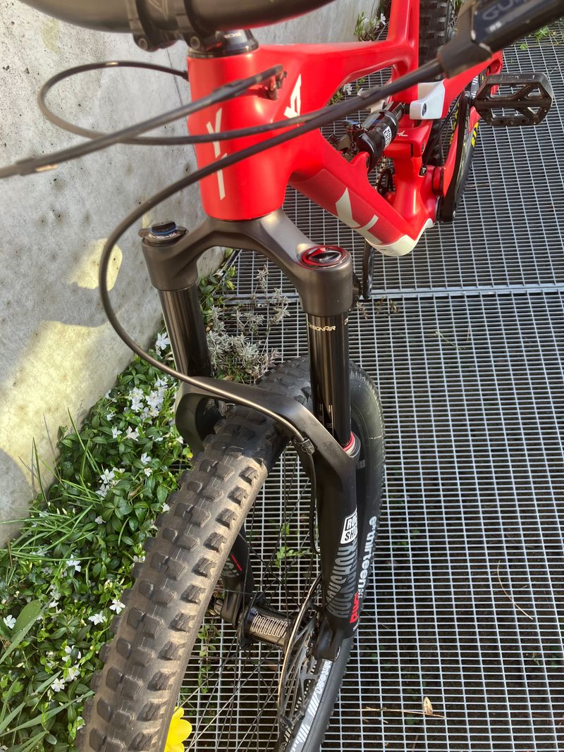 YT Industries JEFFSY 27 CF Pro 2019 2019 Mountainbike usato, Rosso — immagine 7 di 23