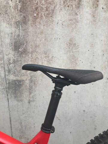 YT Industries JEFFSY 27 CF Pro 2019 2019 Mountainbike usato, Rosso — immagine 22 di 23
