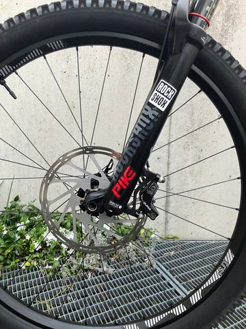 YT Industries JEFFSY 27 CF Pro 2019 2019 Mountainbike usato, Rosso — immagine 21 di 23