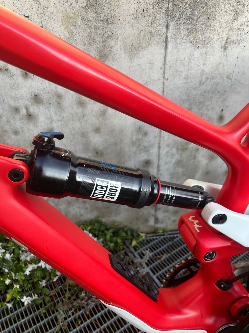 YT Industries JEFFSY 27 CF Pro 2019 2019 Mountainbike usato, Rosso — immagine 12 di 23