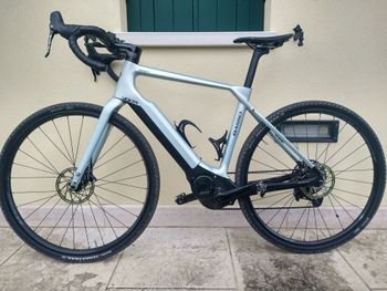 Basso Volta 2022 2022 Road & Gravel usato, Grigio chiaro — immagine 5 di 6