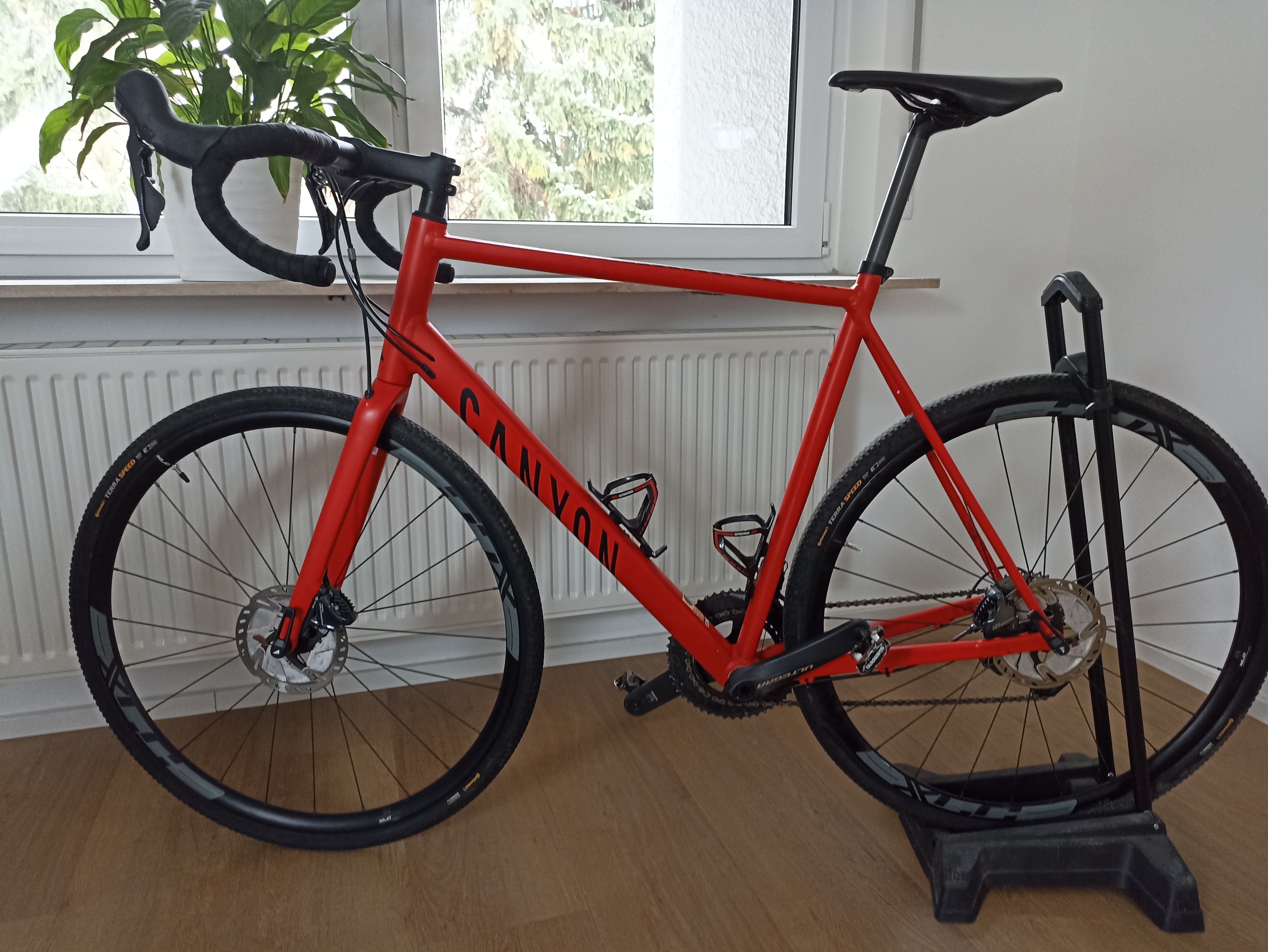 Canyon Endurace AL Disc 8.0 used in XL | buycycle