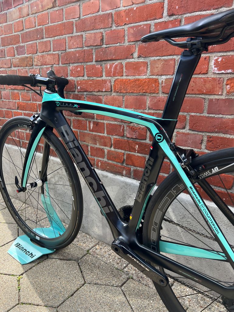 超美品 Bianchi oltre XR4 デュラエース di2 リム 50 Bianchi Bianchi