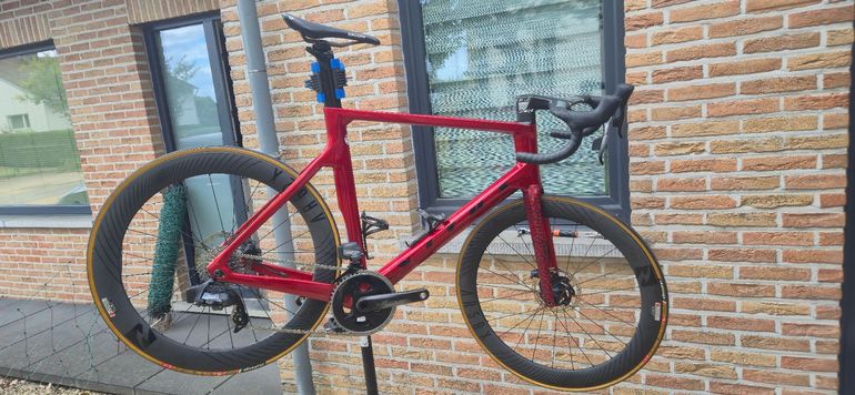 Used Vitus Zx-1 SRAM Force eTap AXS 2022 Road & Gravel, Red — image 2 of 8