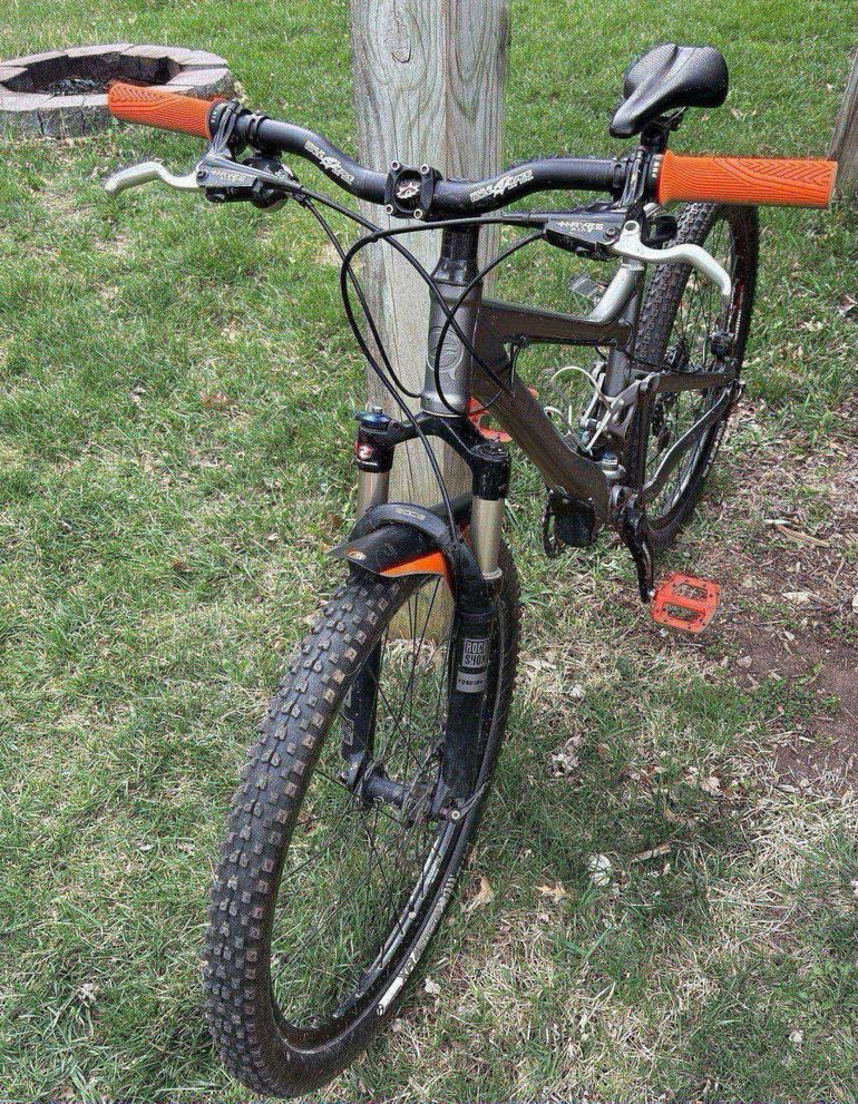 Used Giant Trance 1 2007 Mountainbike, Light Gray — image 2 of 8