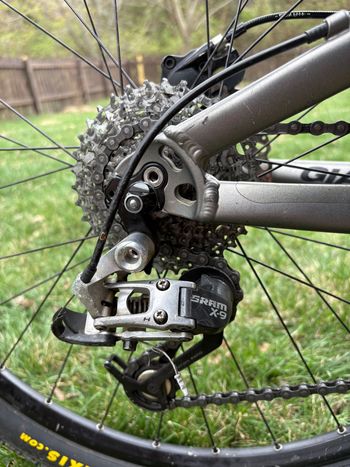 Used Giant Trance 1 2007 Mountainbike, Light Gray — image 3 of 8
