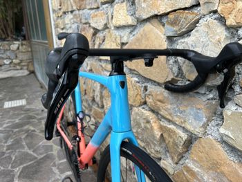 Used Trek Émonda ALR 5 2025 2025 Road & Gravel — image 6 of 11
