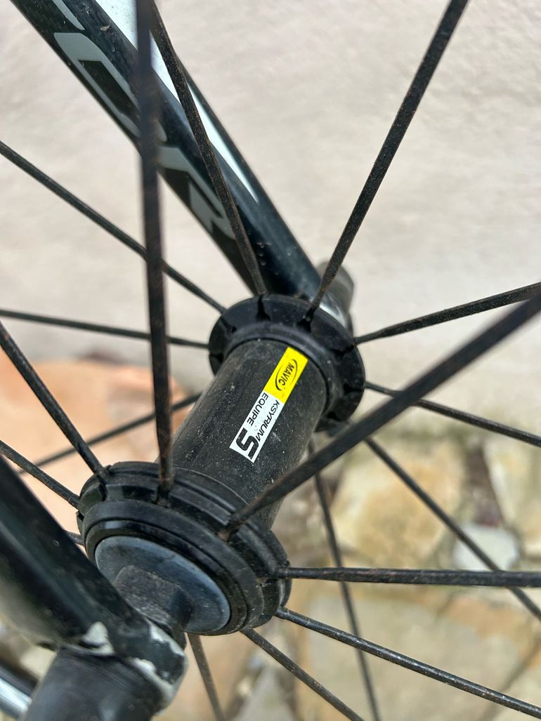 Used Giant Tcr Shimano 105 2011 Road & Gravel, Schwarz — image 5 of 8