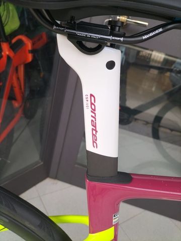 Tweedehands Corratec Evo Team Replica 2024 Road & Gravel — afbeelding 8 van 16