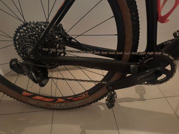 Used Orbea ALMA M30 2018 2018 Mountainbike, Black, 27.5, 29 — image 3 of 9