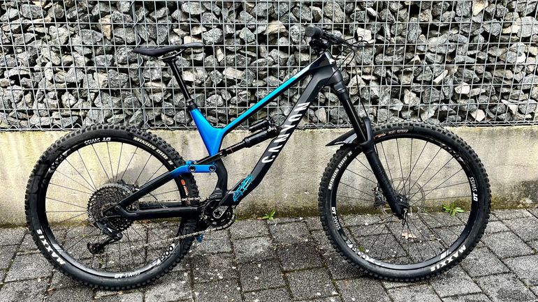 Canyon Torque CF 7.0 2019 2019 Mountainbike usato, Blu — immagine 13 di 13