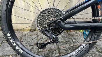 Canyon Torque CF 7.0 2019 2019 Mountainbike usato, Blu — immagine 2 di 13