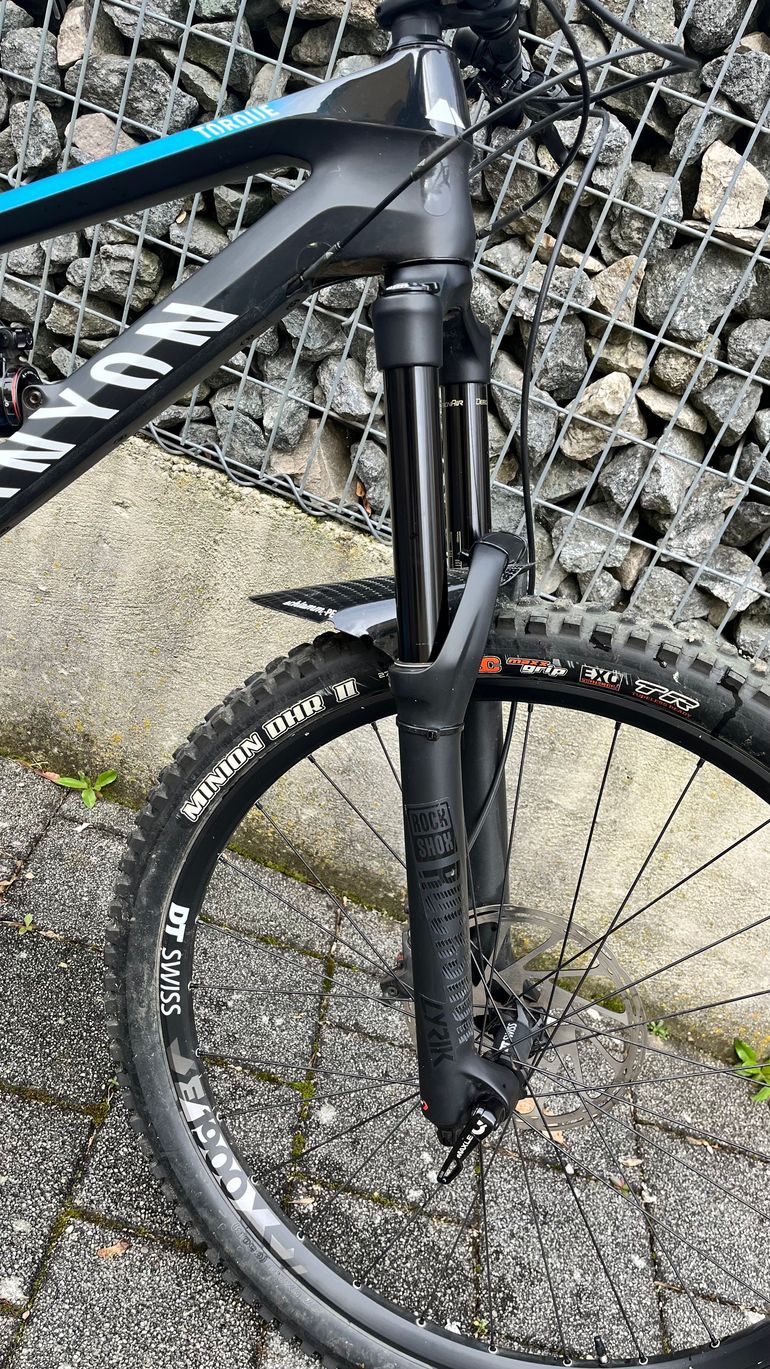 Canyon Torque CF 7.0 2019 2019 Mountainbike usato, Blu — immagine 3 di 13