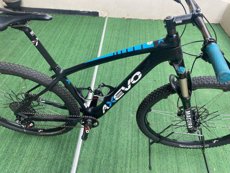 Used Axevo axsevo 2015 Mountainbike, Black — image 4 of 11